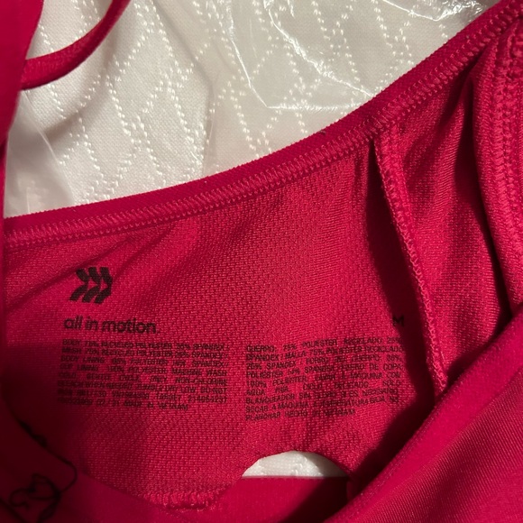 All in motion sports bra - Picture 4 of 6